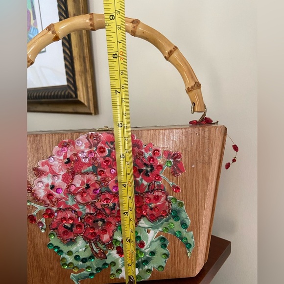 Converted Cigar Box Wooden Purse Marked “Work of Geraniums” - Picture 10 of 12